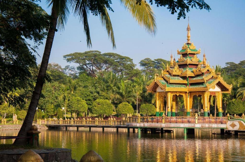 Yuzana Garden Hotel Yangon Exterior photo