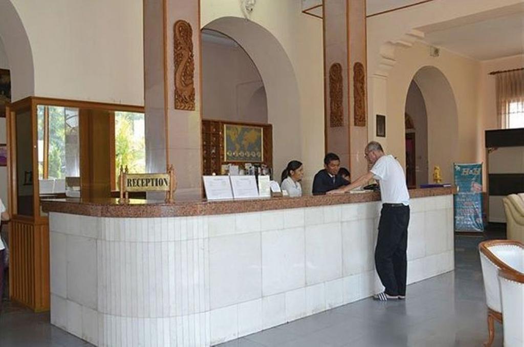 Yuzana Garden Hotel Yangon Exterior photo